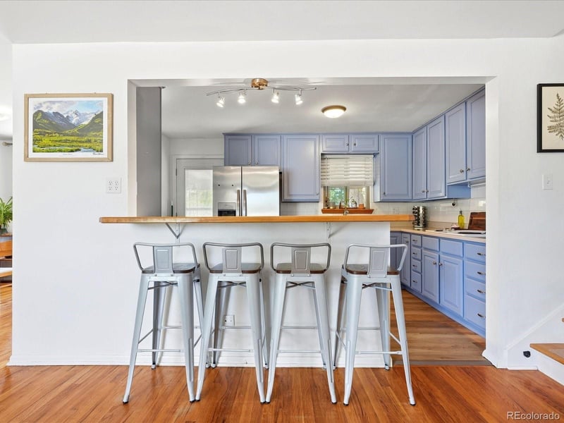 205 Tucson St, Aurora, CO 80011