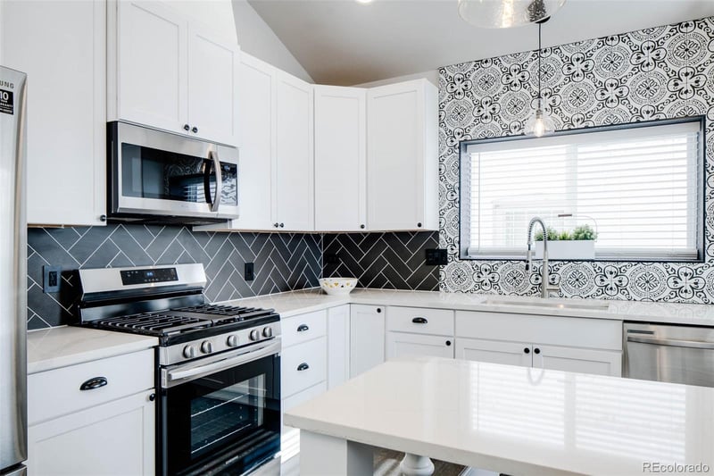 2615 W Caithness Pl, Denver, CO 80211