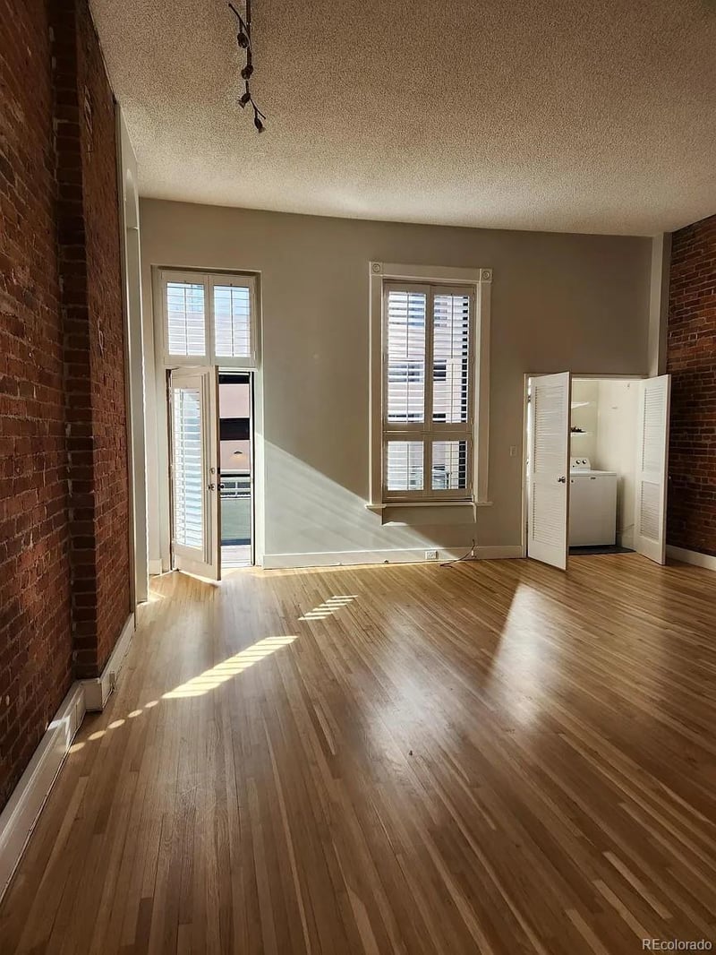 1744 Blake St, Denver, CO 80202