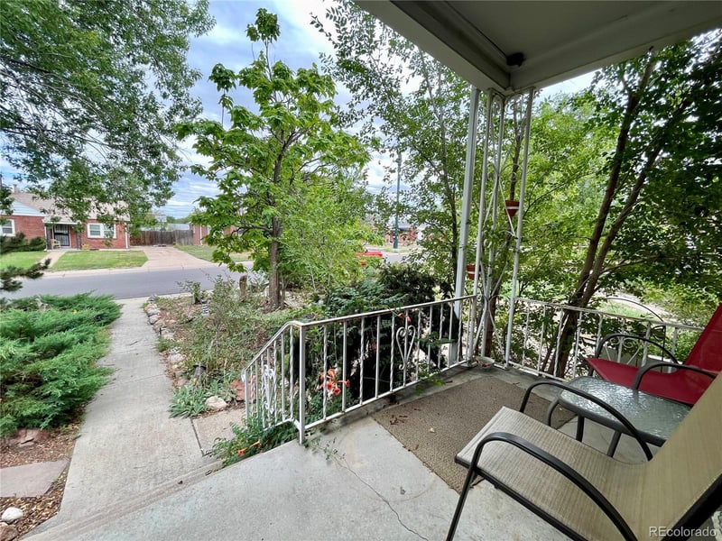 541 S Dale Ct, Denver, CO 80219