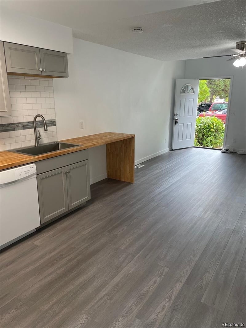3245 S Estes St, Denver, CO 80227