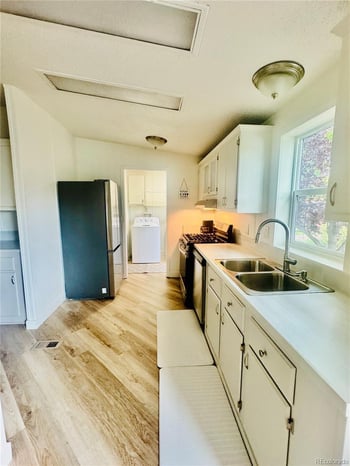 712 Oriole Dr, Lafayette, CO 80026