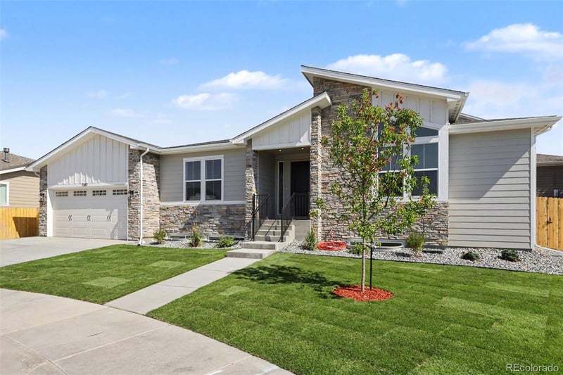 7287 Xenophon Ct, Arvada, CO 80005