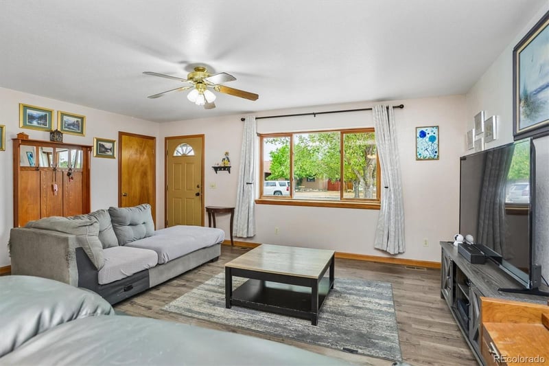 105 Surrey St, Buena Vista, CO 81211