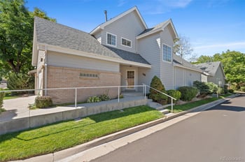 2215 S Kenton St, Aurora, CO 80014