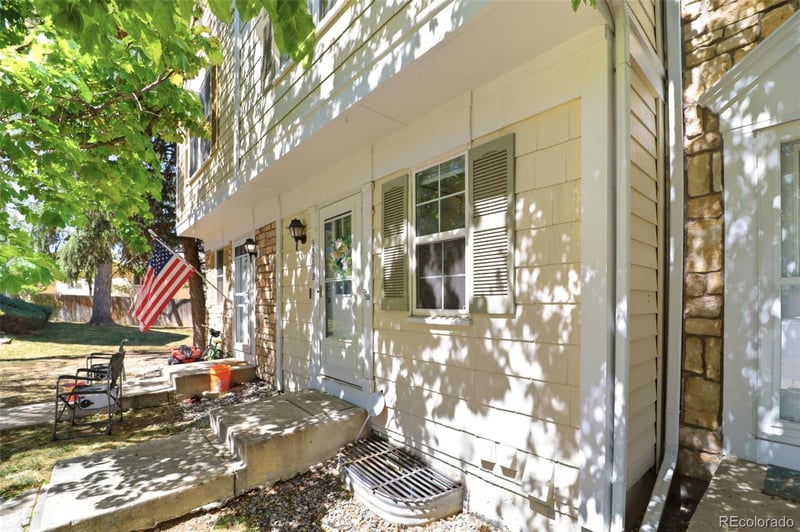 9509 Coal Mine Ave W #B, Littleton, CO 80123