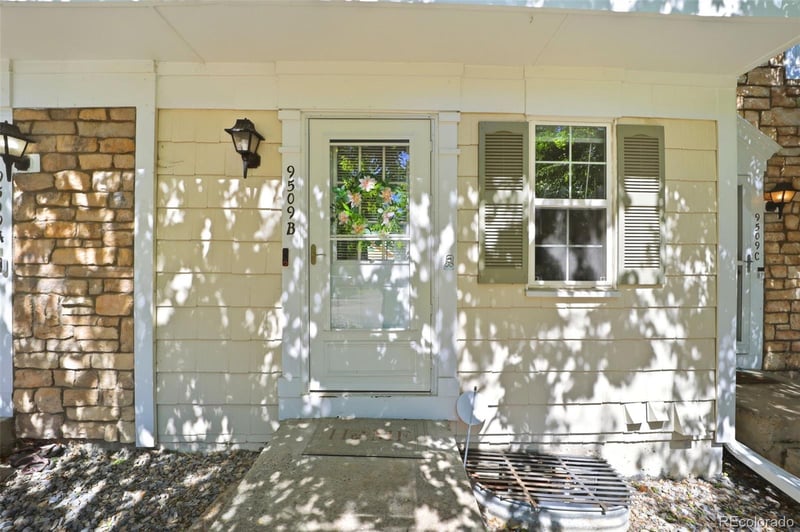 9509 Coal Mine Ave W #B, Littleton, CO 80123