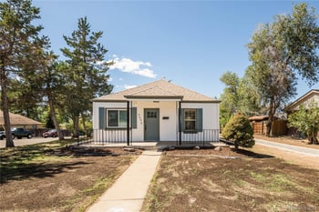4595 S Lipan Ct, Englewood, CO 80110