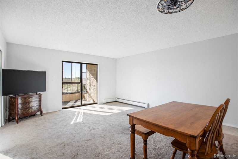 13850 E Marina Dr #211, Aurora, CO 80014