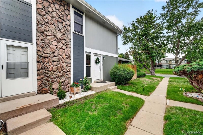 10001 E Evans #79B, Denver, CO 80247