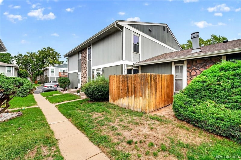 10001 E Evans #79B, Denver, CO 80247