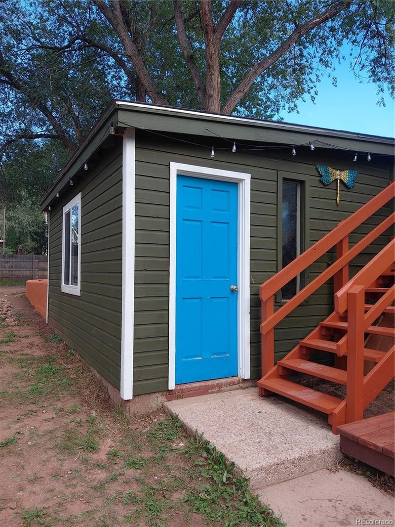 111 Crystal Park Rd #B, Manitou Springs, CO 80829
