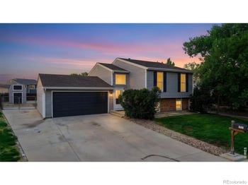113 Madison Dr, Bennett, CO 80102