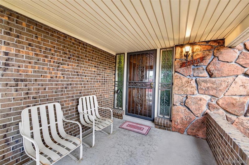 8298 W 72nd Ave, Arvada, CO 80005