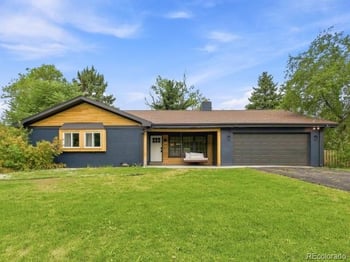 995 Zinnia St, Golden, CO 80401