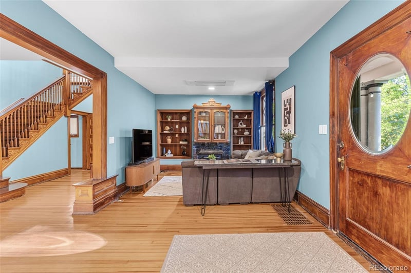 725 N Downing St, Denver, CO 80218