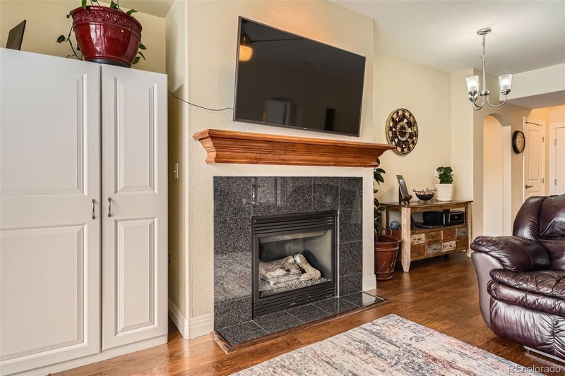 9019 E Panorama Cir #D207, Englewood, CO 80112