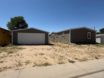 103 Beach Dr, Log Lane Village, CO 80705