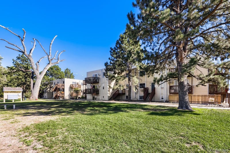 9380 W 49th Ave #102, Wheat Ridge, CO 80033