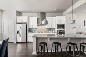 6972 W Alaska Dr, Denver, CO 80226