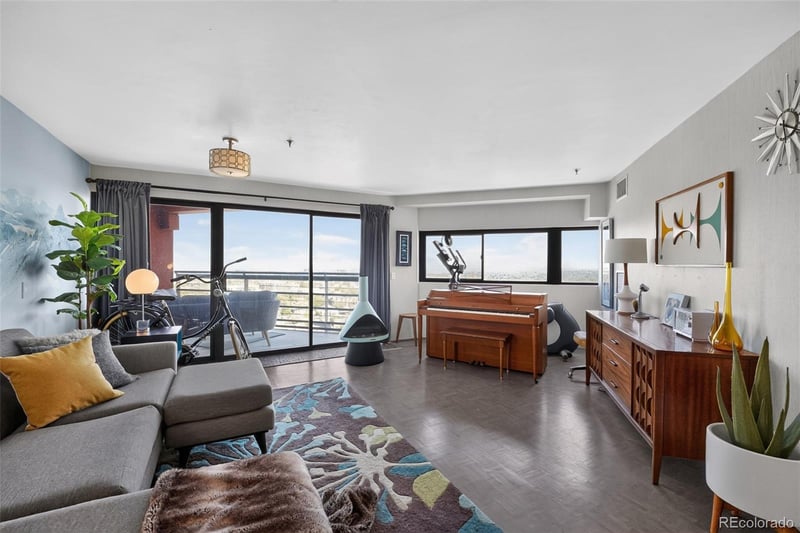 100 Park Ave #1703, Denver, CO 80205