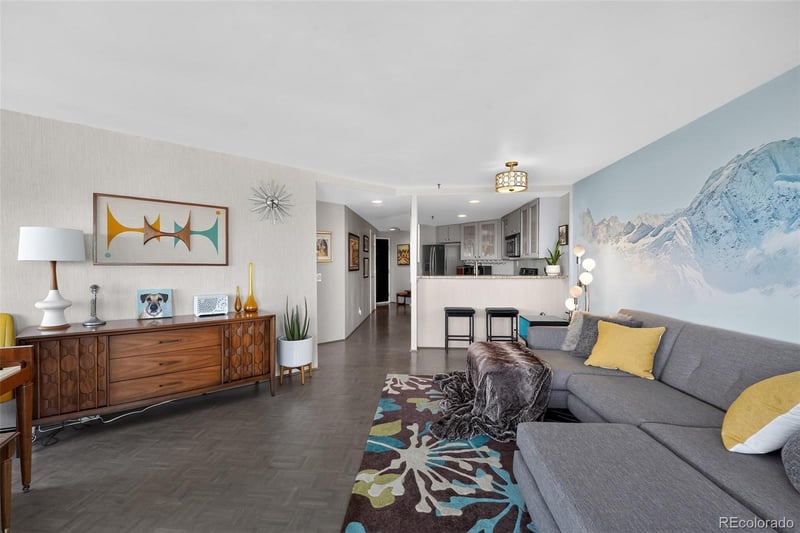 100 Park Ave #1703, Denver, CO 80205