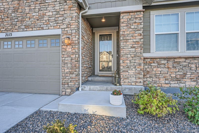 7115 S Uriah St, Aurora, CO 80016