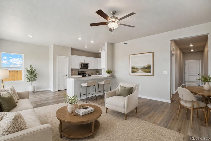 48185 Shetland Dr, Bennett, CO 80102