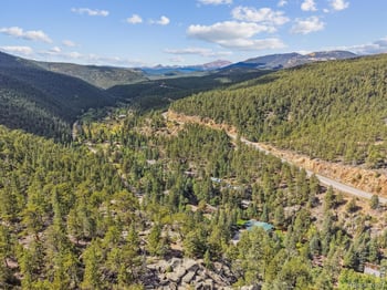 543 Riverside Dr, Lyons, CO 80540
