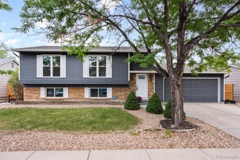 19161 E Louisiana Ave, Aurora, CO 80017