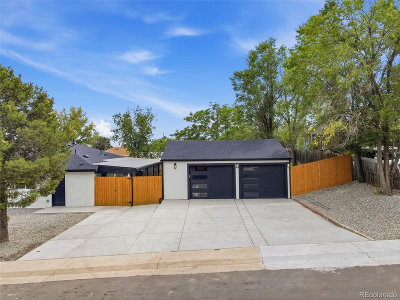 9441 Lilly Ct, Thornton, CO 80229