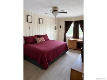 1050 Scranton St, Aurora, CO 80011