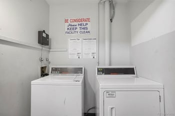 1677 Geneva St, Aurora, CO 80010