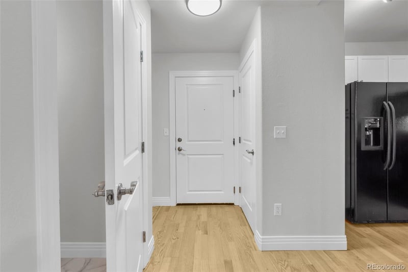 9039 E Panorama Cir #C309, Englewood, CO 80112