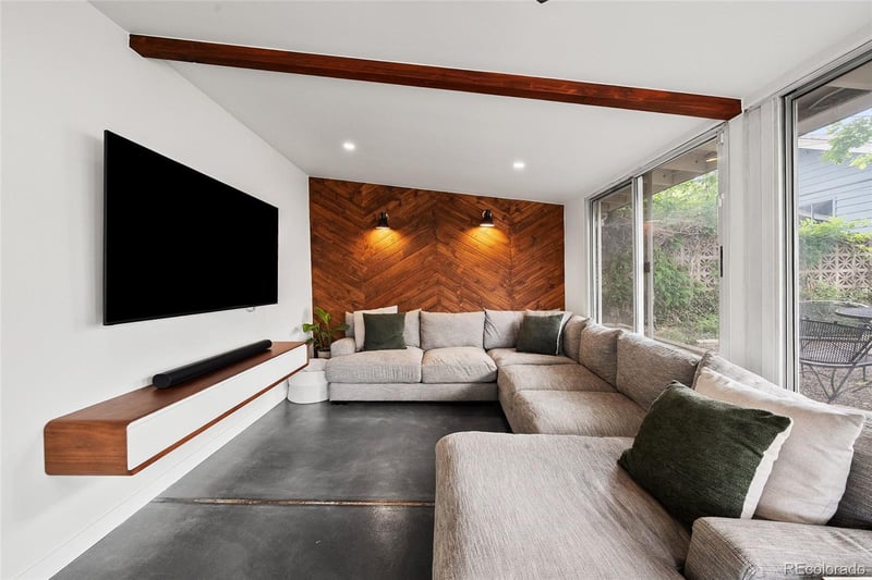 1630 S Saint Paul St, Denver, CO 80210