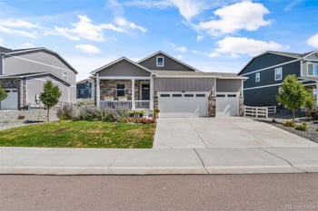 4664 Cattle Cross Trl, Castle Rock, CO 80104