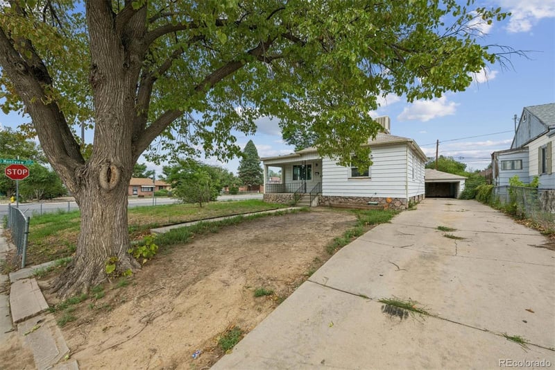1996 Lima St, Aurora, CO 80010