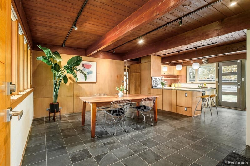1431 E Dartmouth Ave, Englewood, CO 80113