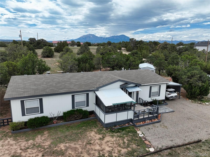 52 San Isabel Blvd, Walsenburg, CO 81089