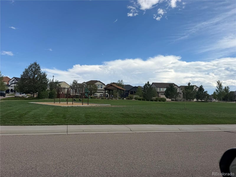 22848 E Saratoga Pl, Aurora, CO 80015