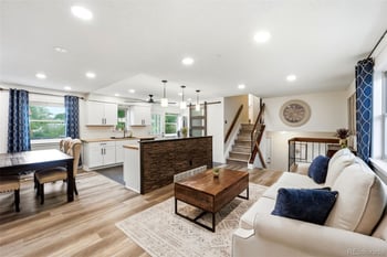 7724 S Hoyt St, Littleton, CO 80128