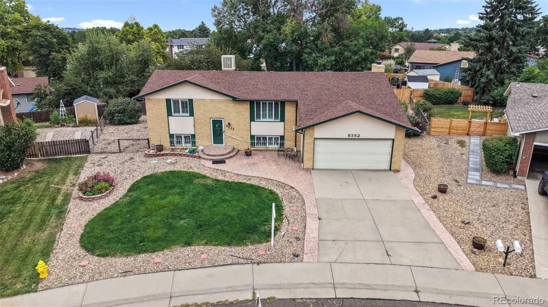 8352 Dover Ct, Arvada, CO 80005