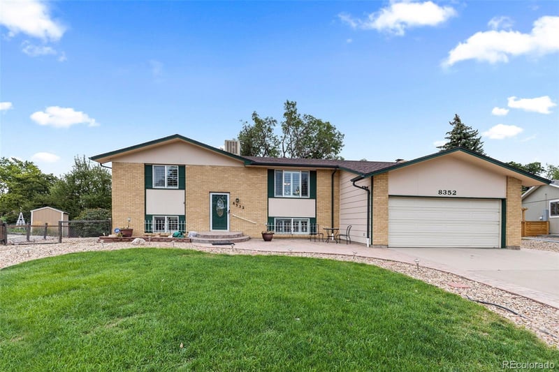 8352 Dover Ct, Arvada, CO 80005