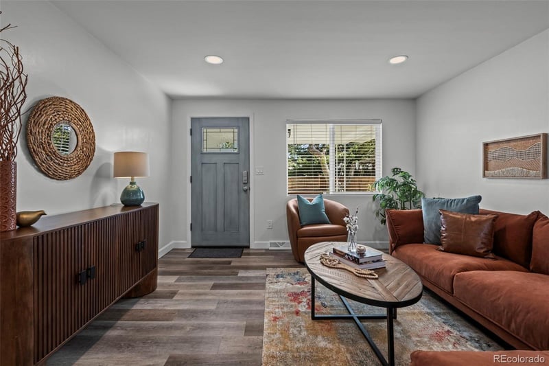 1330 W 6th Ave, Broomfield, CO 80020