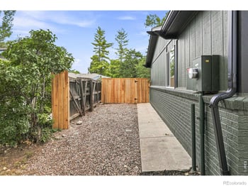 812 E Swallow Rd, Fort Collins, CO 80525