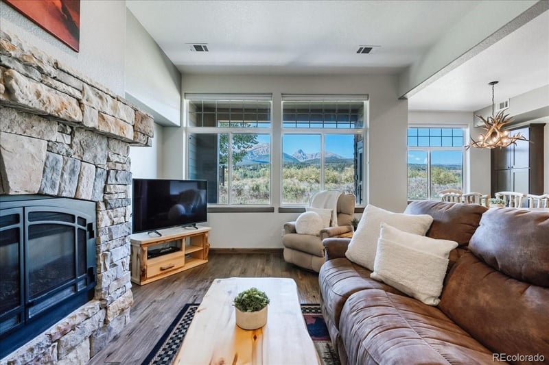 115 Allegra Dr, Silverthorne, CO 80498