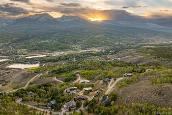 680 Lakeview Cir, Silverthorne, CO 80498