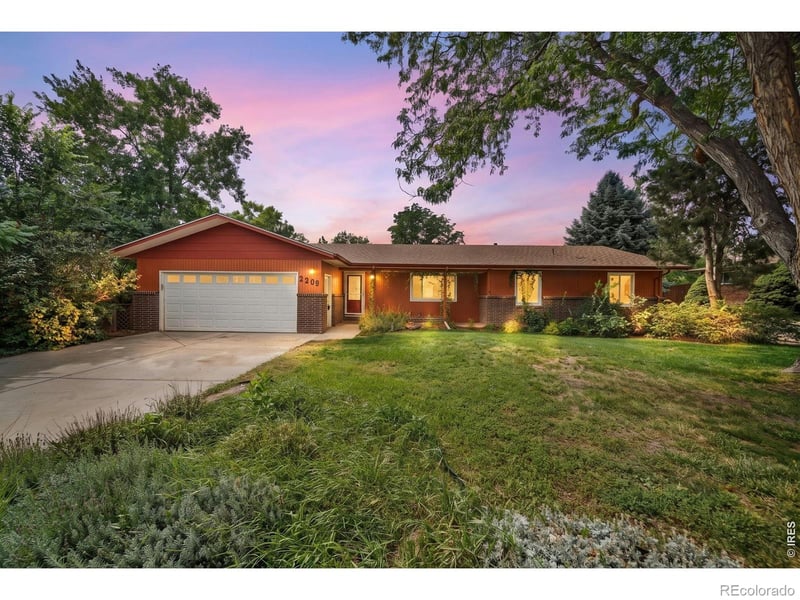 2209 Arron Dr, Loveland, CO 80537