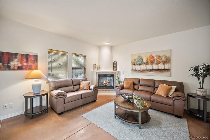 18 Taos Pl, Manitou Springs, CO 80829