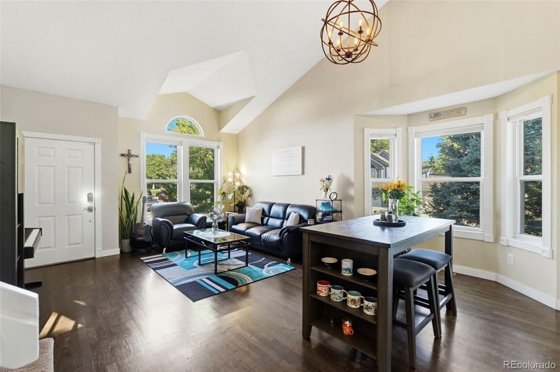 8258 S Reed Way, Littleton, CO 80128